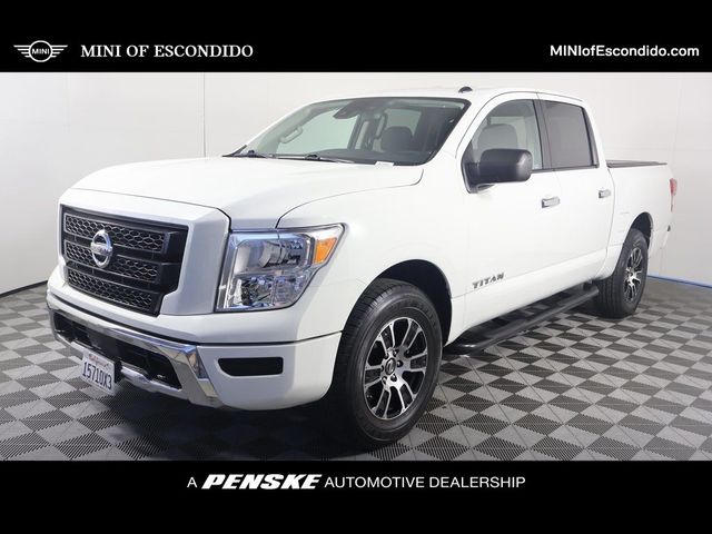 2021 Nissan Titan SV