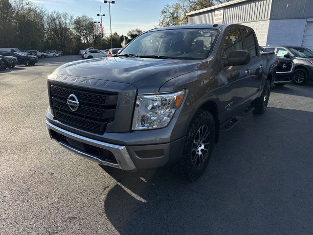 2021 Nissan Titan SV