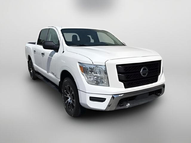 2021 Nissan Titan SV
