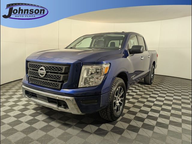 2021 Nissan Titan SV