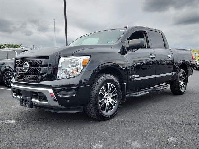 2021 Nissan Titan SV