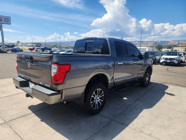 2021 Nissan Titan SV