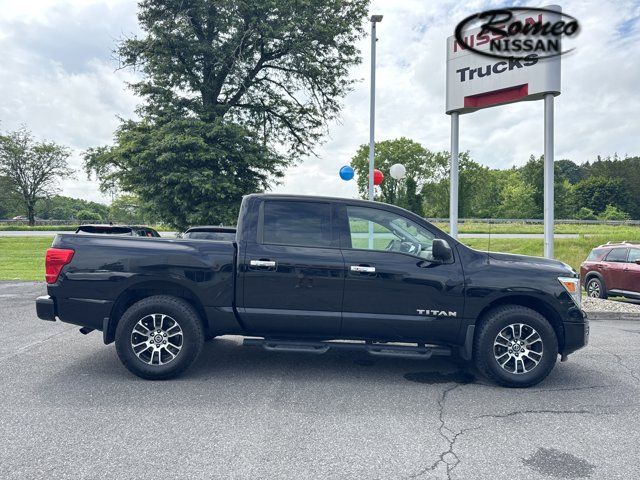 2021 Nissan Titan SV