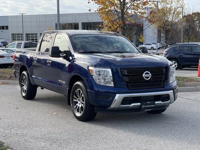 2021 Nissan Titan SV