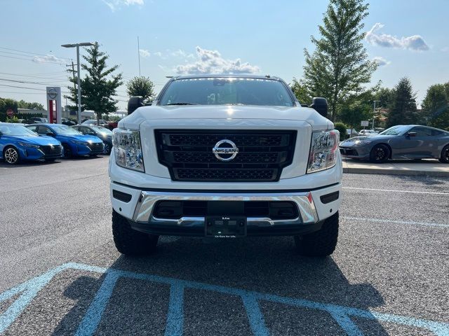 2021 Nissan Titan SV