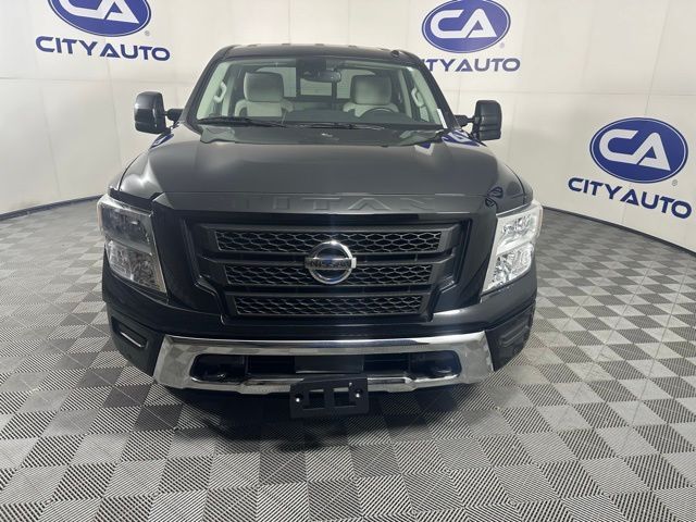 2021 Nissan Titan SV