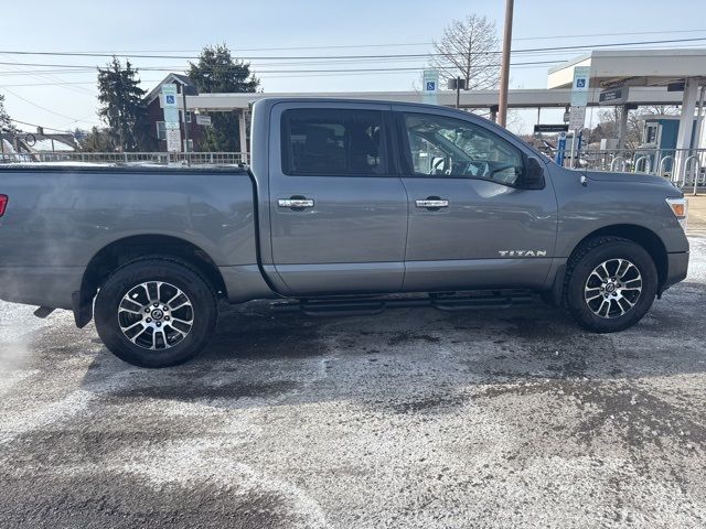 2021 Nissan Titan SV