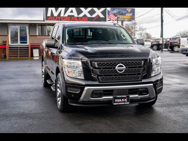 2021 Nissan Titan SV