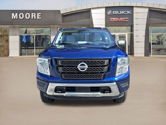 2021 Nissan Titan SV