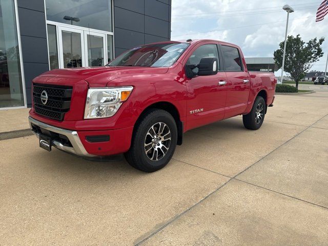 2021 Nissan Titan SV