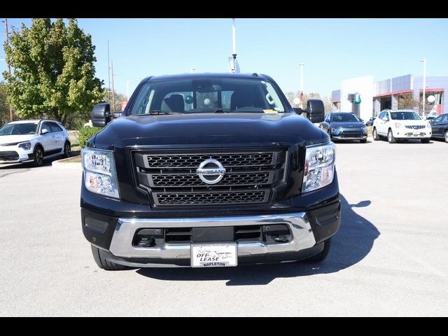 2021 Nissan Titan SV