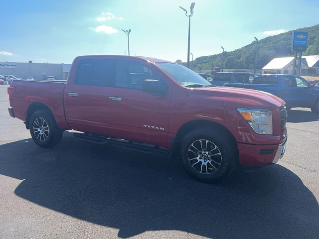 2021 Nissan Titan SV