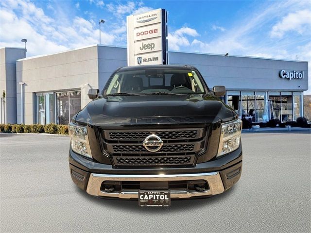2021 Nissan Titan SV