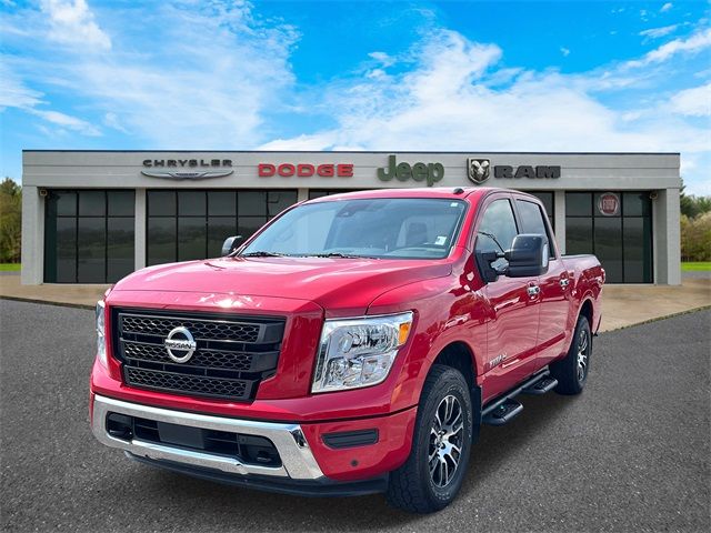 2021 Nissan Titan SV