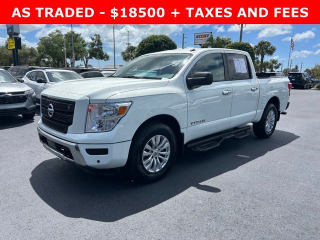 2021 Nissan Titan SV
