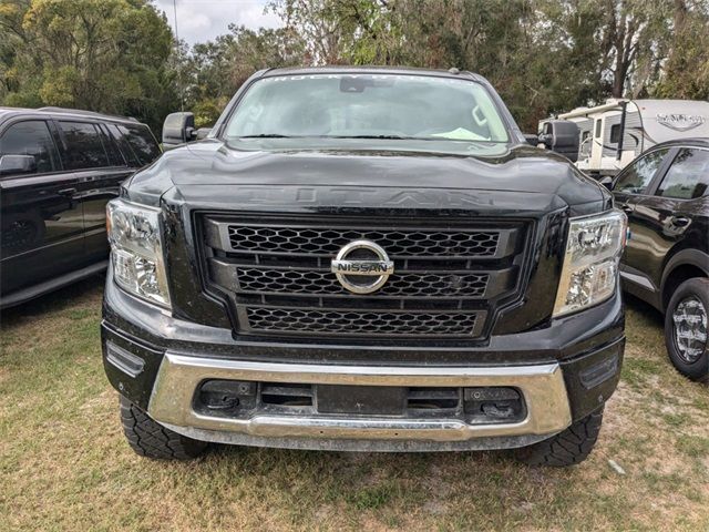 2021 Nissan Titan SV