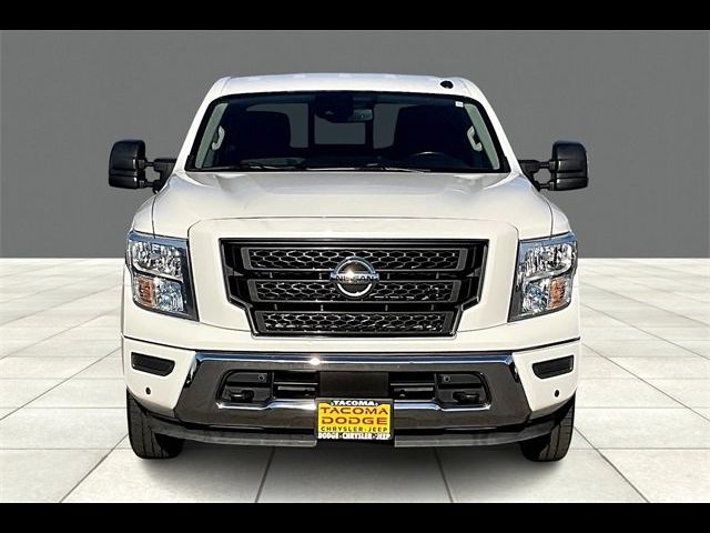 2021 Nissan Titan SV