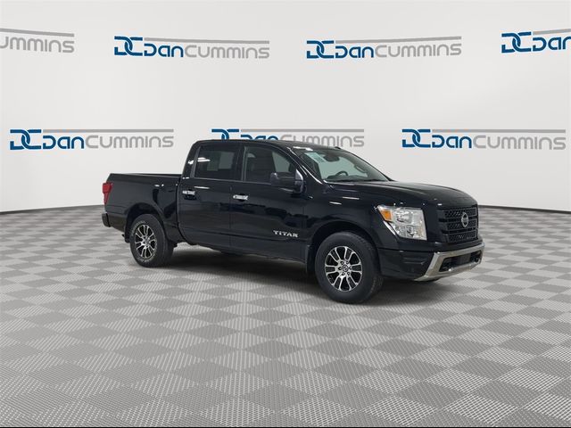 2021 Nissan Titan SV