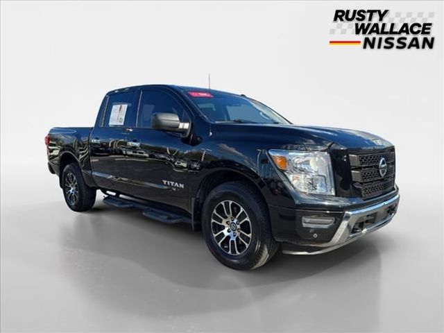 2021 Nissan Titan SV