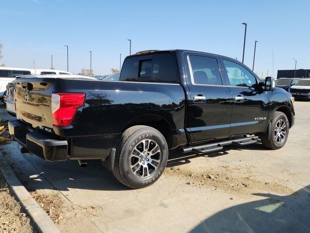 2021 Nissan Titan SV