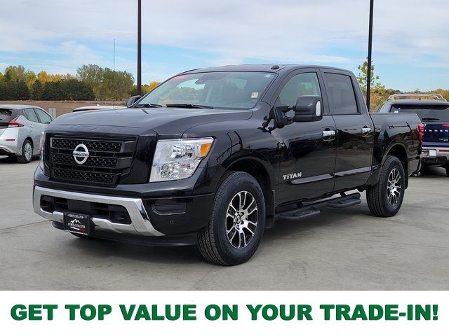 2021 Nissan Titan SV