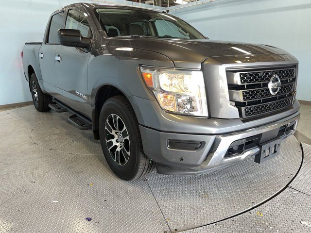 2021 Nissan Titan SV