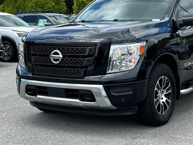 2021 Nissan Titan SV