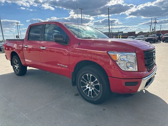 2021 Nissan Titan SV