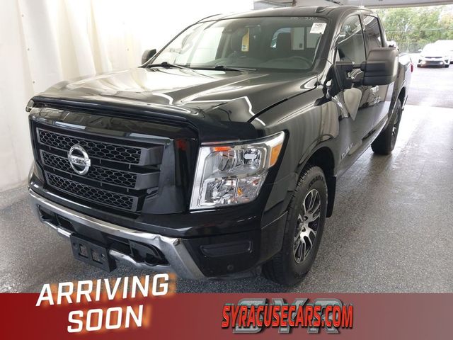 2021 Nissan Titan SV