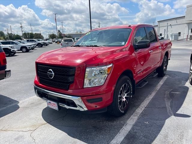 2021 Nissan Titan SV