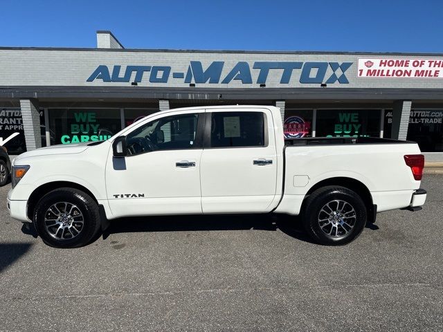 2021 Nissan Titan SV