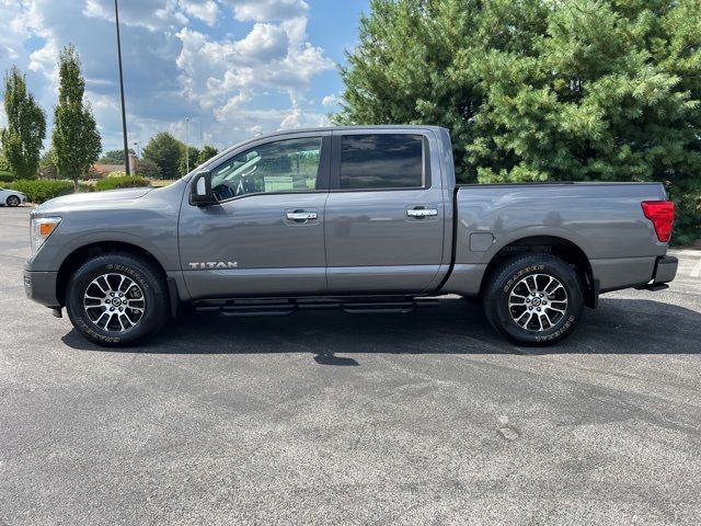 2021 Nissan Titan SV