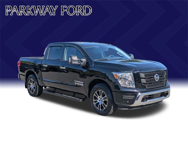 2021 Nissan Titan SV