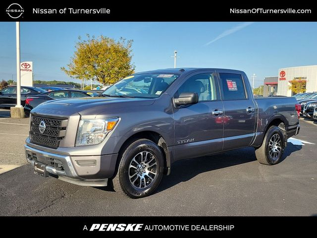 2021 Nissan Titan SV