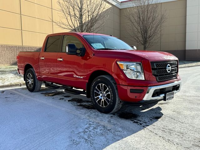 2021 Nissan Titan SV