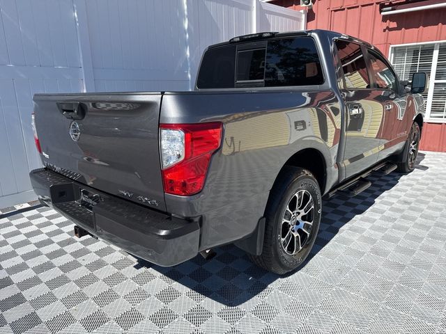 2021 Nissan Titan SV