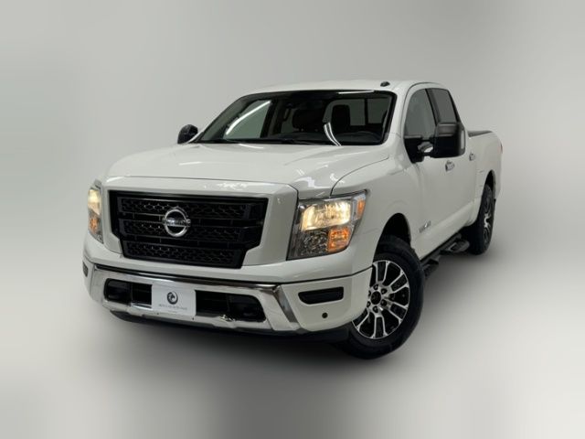 2021 Nissan Titan SV