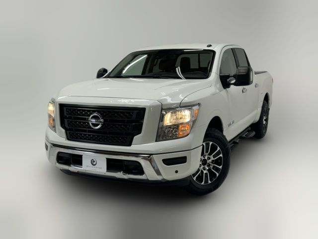 2021 Nissan Titan SV