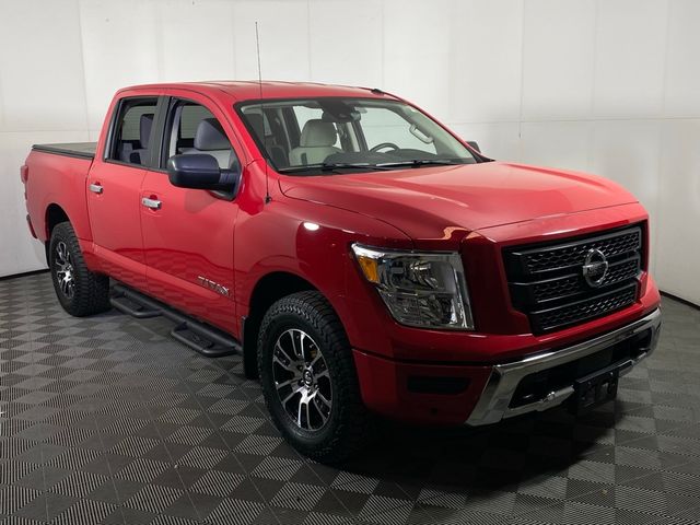 2021 Nissan Titan SV