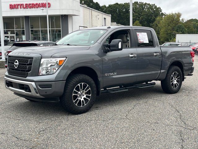 2021 Nissan Titan SV