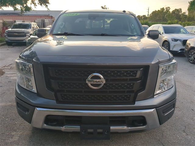 2021 Nissan Titan SV