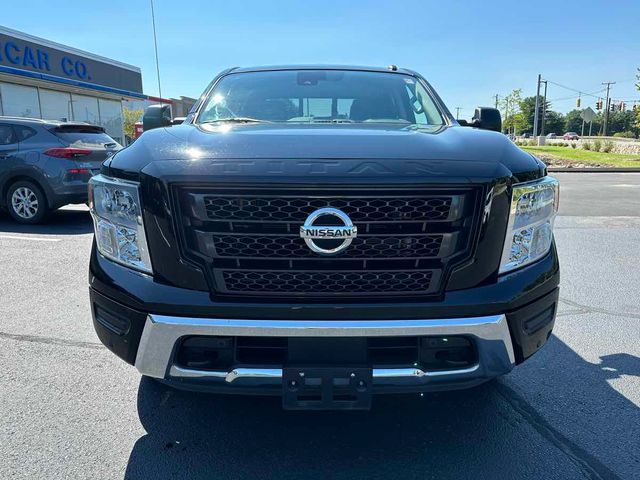 2021 Nissan Titan SV