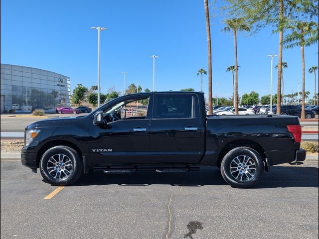 2021 Nissan Titan SV