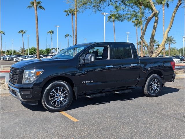 2021 Nissan Titan SV