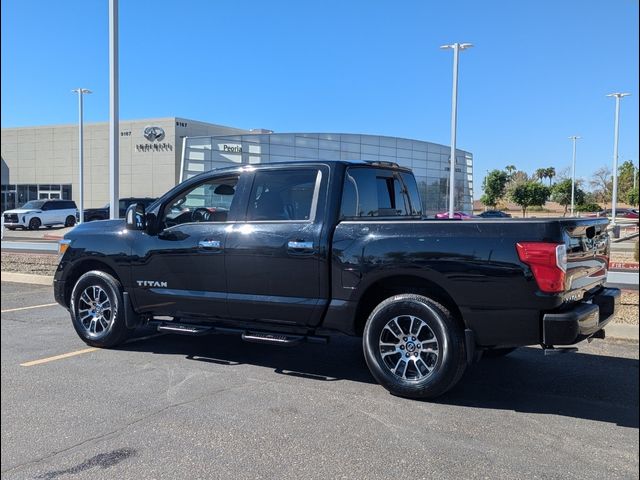 2021 Nissan Titan SV