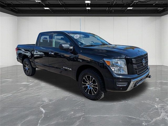 2021 Nissan Titan SV