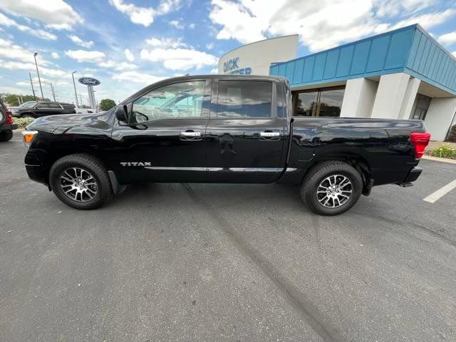 2021 Nissan Titan SV