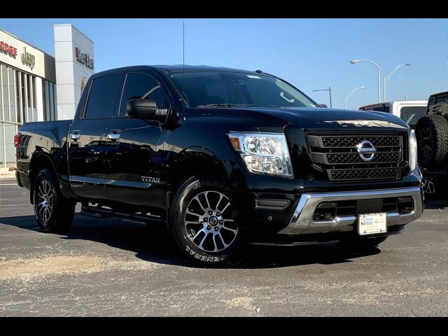 2021 Nissan Titan SV