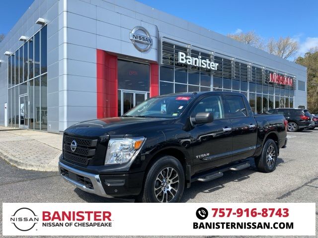 2021 Nissan Titan SV