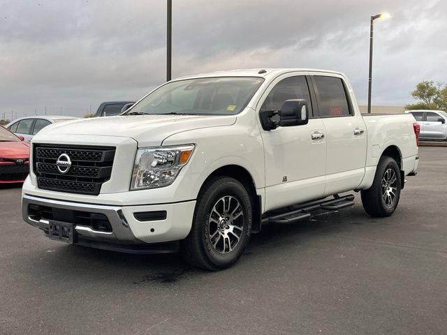 2021 Nissan Titan SV